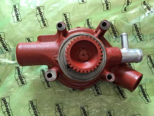 DOOSAN parts and DAEWOO parts,DOOSAN water pump,water pump for DOOSAN P126,65.06500-6357C,65065006357